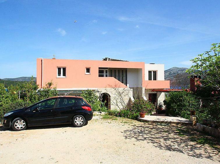 Apartmani Zute Račišće Bagian luar foto